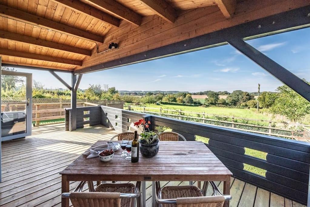 The Cabin, Parham Woodbridge Bagian luar foto